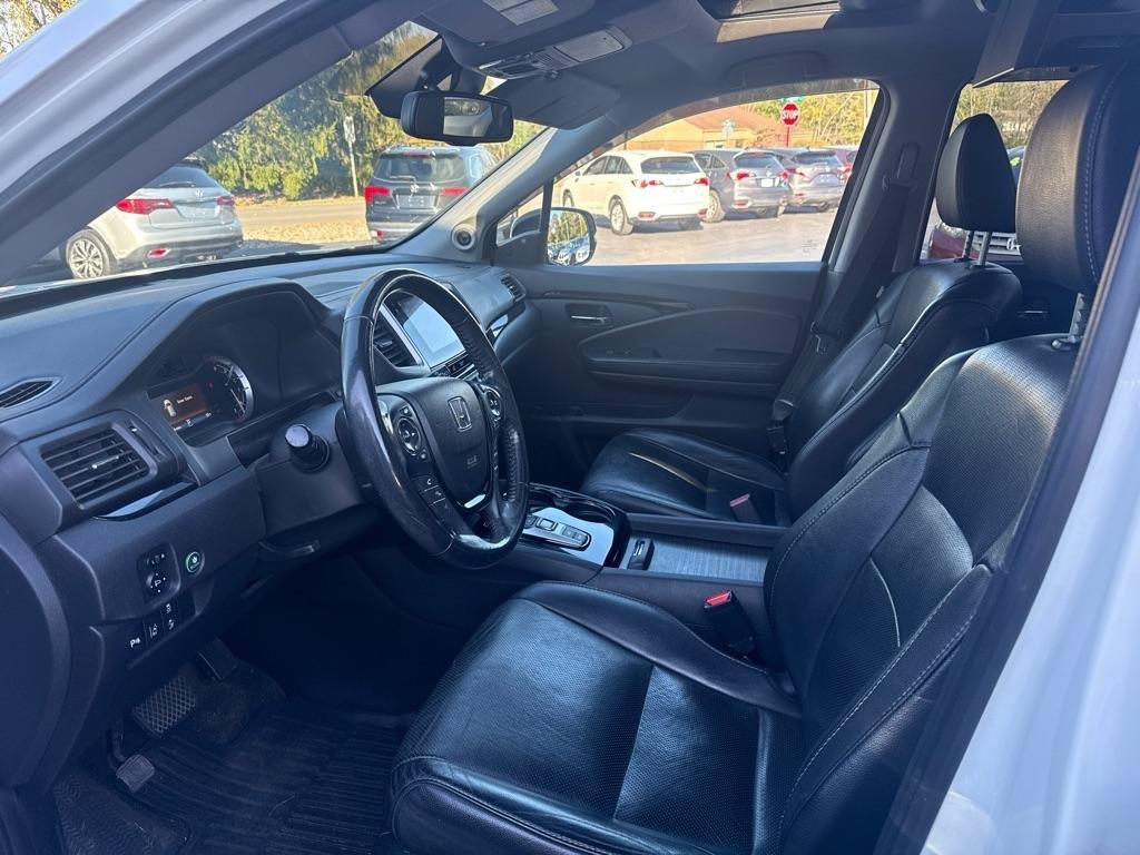 Used 2017 Honda Pilot Elite image 8