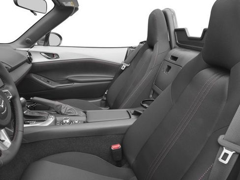 Used 2016 MAZDA MX-5 Miata Club RWD image 12