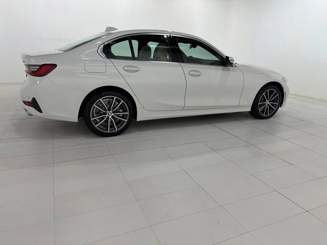 Used 2020 BMW 330i xDrive Sedan w/ Convenience Package AWD/4WD image 6