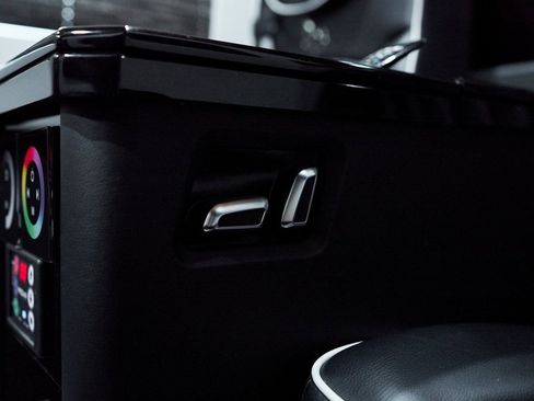 Used 2017 Mercedes-Benz Sprinter 3500 image 64