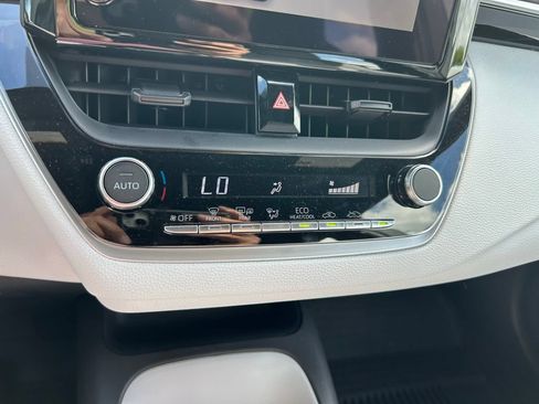Certified 2026 Toyota Corolla SE FWD image 25