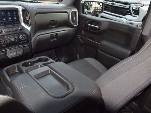 Used 2019 Chevrolet Silverado 1500 LT w/ Texas Edition image 17