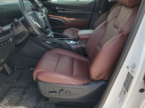Certified 2024 Kia Telluride SX w/ Towing Package AWD/4WD image 9