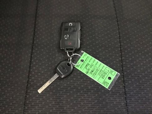 Used 2020 Chevrolet Silverado 1500 Custom w/ Custom Value Package image 53