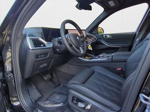 Used 2026 BMW X5 sDrive40i w/ Climate Comfort Package RWD image 11