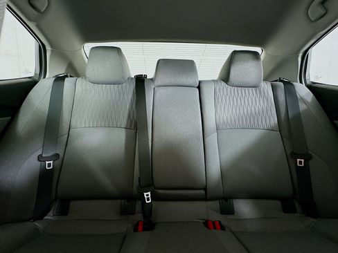 Used 2025 Toyota Camry LE FWD image 30