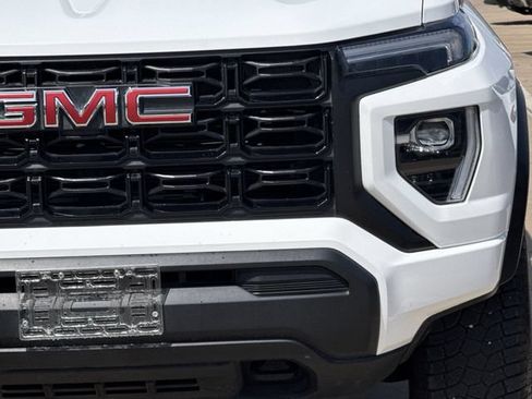 Used 2023 GMC Canyon Elevation AWD/4WD image 8