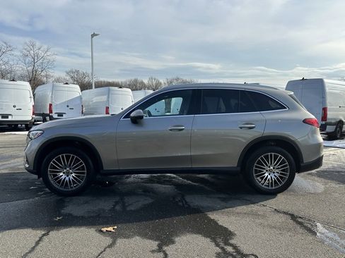 Certified 2023 Mercedes-Benz GLC 300 4MATIC image 4