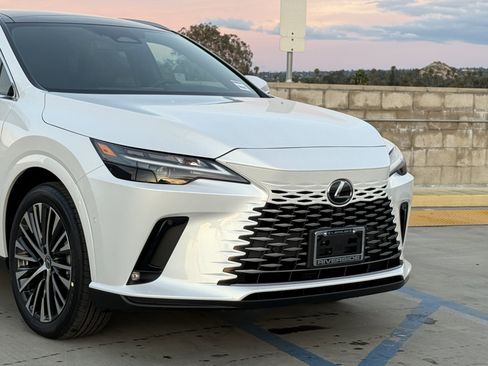 New 2026 Lexus RX 350 RX 350h Premium+ image 3
