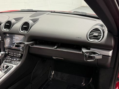 Used 2019 Porsche 718 Cayman GTS RWD image 25