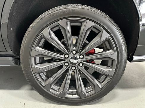 Used 2025 Cadillac Escalade V image 74