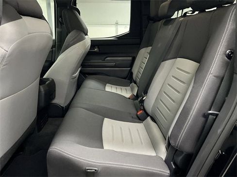 Used 2025 Toyota Tacoma TRD Off-Road image 23