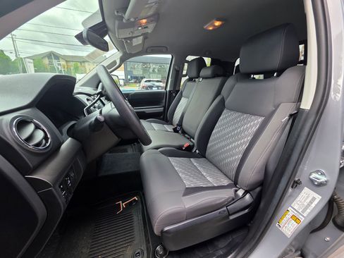 Used 2021 Toyota Tundra SR5 AWD/4WD image 11