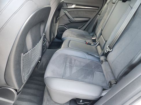 Used 2023 Audi SQ5 Premium Plus w/ Premium Plus Package image 30