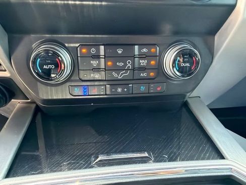 Used 2020 Ford F450 Platinum w/ FX4 Off-Road Package AWD/4WD image 54