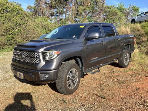 Used 2018 Toyota Tundra SR5 w/ TRD Sport Package image 2