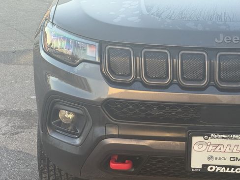 Used 2022 Jeep Compass Trailhawk w/ Sun and Sound Group image 8