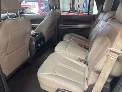 Used 2018 Ford Expedition Limited w/ Equipment Group 302A image 11