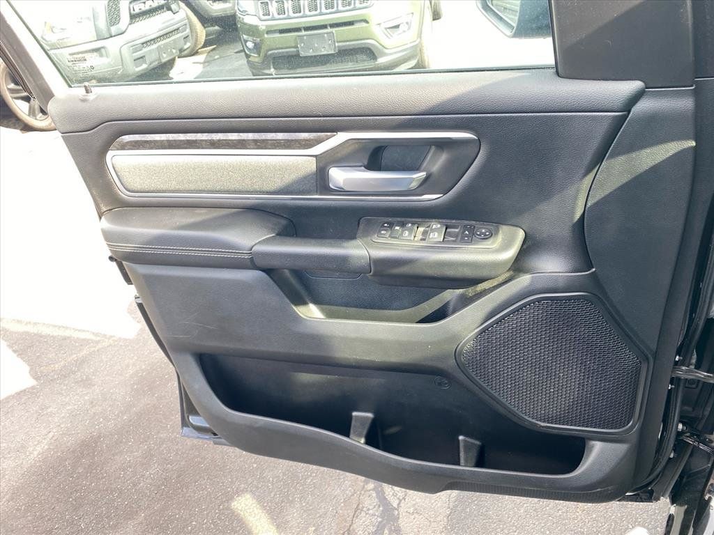 Used 2022 RAM 1500 Big Horn AWD/4WD image 23