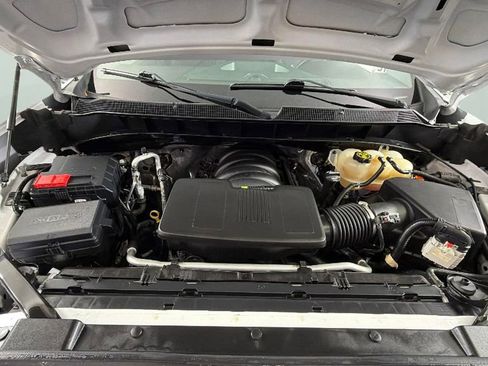 Used 2020 Chevrolet Silverado 1500 Custom w/ Custom Value Package RWD image 37