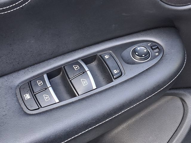 Used 2022 INFINITI QX55 Luxe w/ Accent Package AWD/4WD image 17