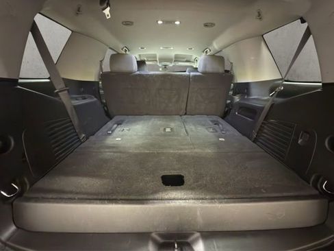 Used 2019 Chevrolet Tahoe LS image 24