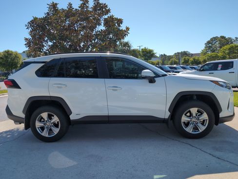 Certified 2024 Toyota RAV4 XLE image 11