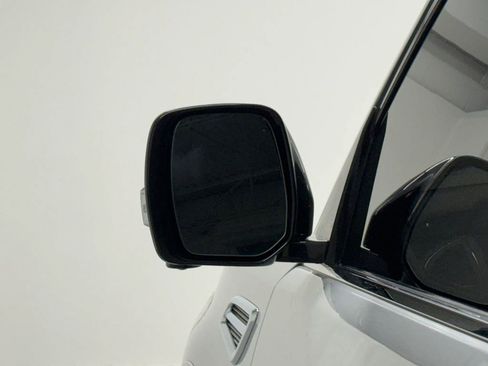 Used 2020 Nissan Armada Platinum w/ Captain's Chairs Package image 51