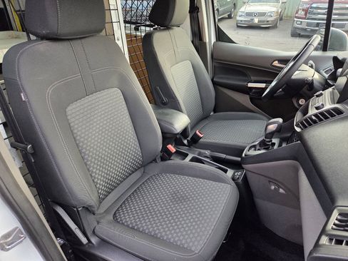 Used 2022 Ford Transit Connect XLT image 14