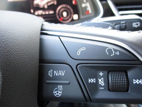 Used 2018 Audi Q7 3.0T Prestige w/ Prestige Package image 29