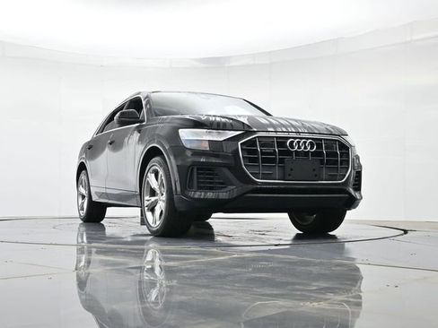 Used 2021 Audi Q8 Premium Plus w/ Premium Plus Package image 32