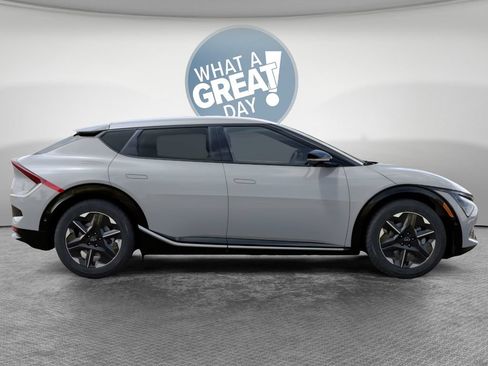 New 2026 Kia EV6 Wind AWD/4WD image 7