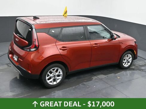 Used 2025 Kia Soul LX w/ LX Technology Package FWD image 46