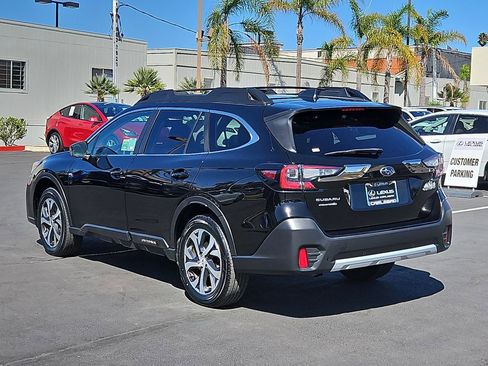 Used 2020 Subaru Outback Limited image 8