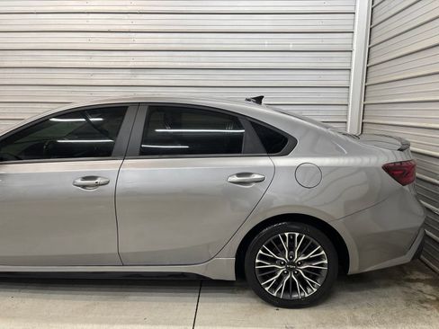 Used 2024 Kia Forte GT-Line w/ GT-Line Premium Package FWD image 5