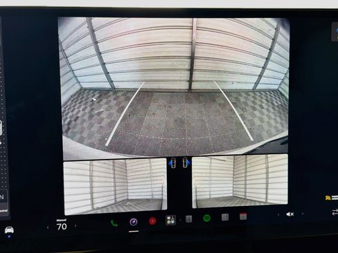 Used 2022 Tesla Model X AWD/4WD image 16