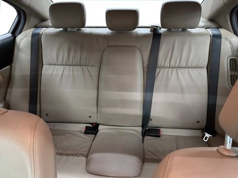 Used 2013 Honda Civic Hybrid Sedan image 27