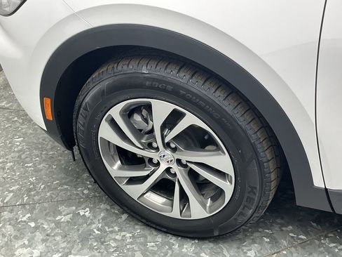 Certified 2023 Buick Envision Essence image 32