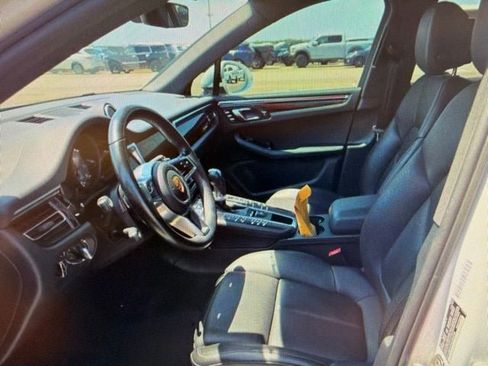 Used 2021 Porsche Macan S AWD/4WD image 7