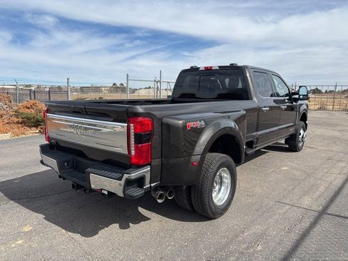 Used 2025 Ford F350 King Ranch image 4