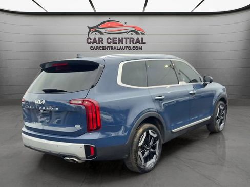 Used 2025 Kia Telluride S image 5