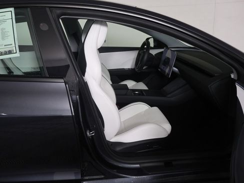 Used 2024 Tesla Model 3 Performance AWD/4WD image 30