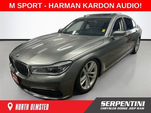 Used 2016 BMW 750i xDrive image 1