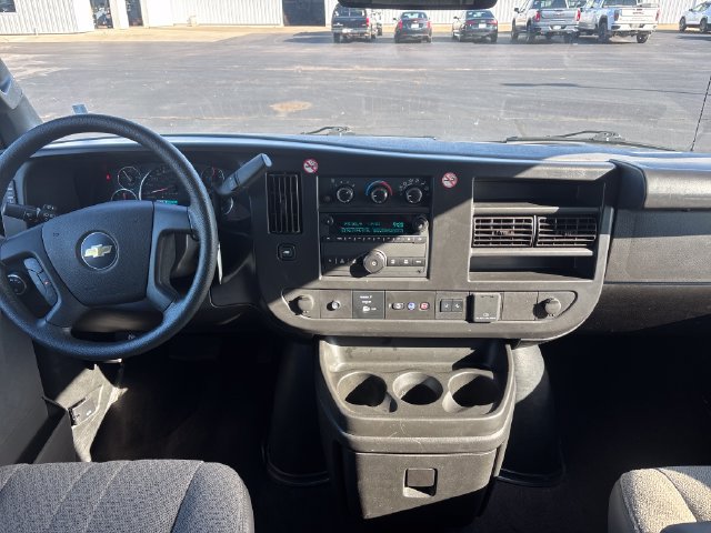 Used 2025 Chevrolet Express 3500 LT w/ LT Preferred Equipment Group RWD image 15