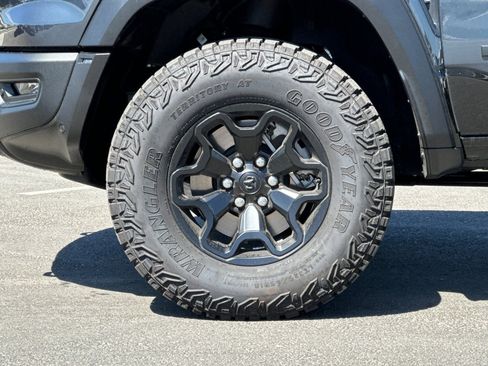 Used 2025 RAM 1500 RHO image 30