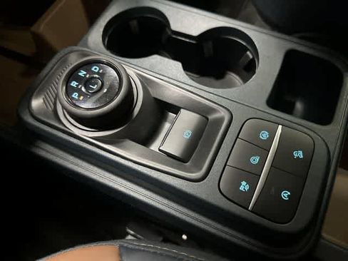Used 2024 Ford Maverick Lariat w/ FX4 Off-Road Package AWD/4WD image 25