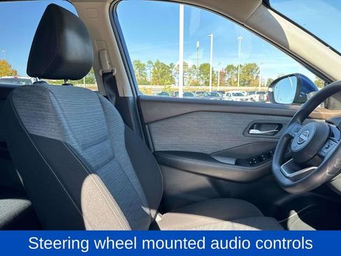 Used 2023 Nissan Rogue SV image 13