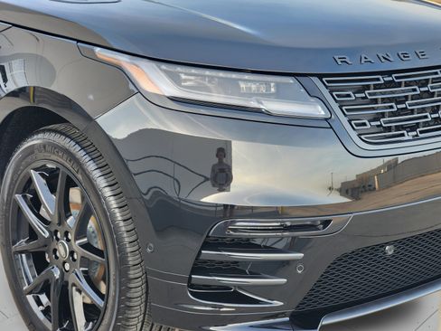 New 2026 Land Rover Range Rover Velar Dynamic SE AWD/4WD image 8