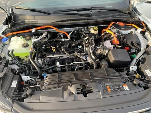 New 2026 Ford Escape Base w/ PHEV Premium Package image 34