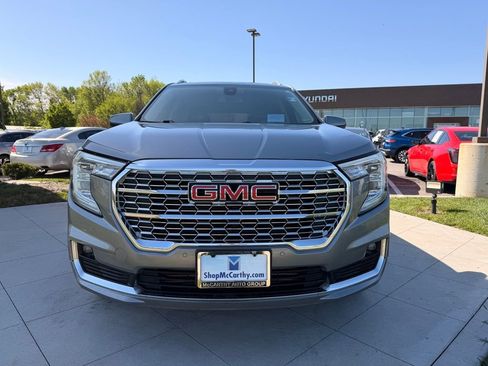 Used 2023 GMC Terrain Denali AWD/4WD image 12